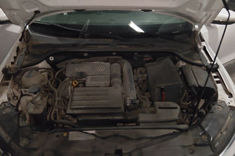 Used Volkswagen Sagitar 2017 180TSI Automatic Leading Model Engine Bay