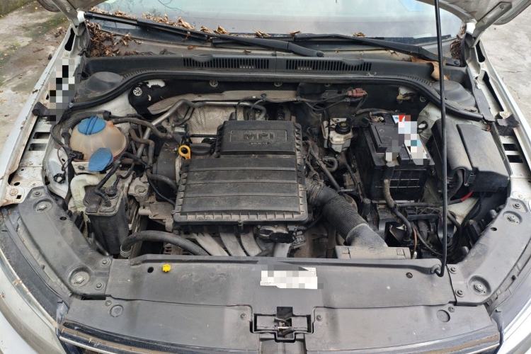 Used Volkswagen Sagitar 2017 1.6L Manual Comfort Model Engine Bay