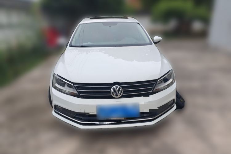 Used Volkswagen Sagitar 2017 230TSI Automatic Comfort Version Exterior 1