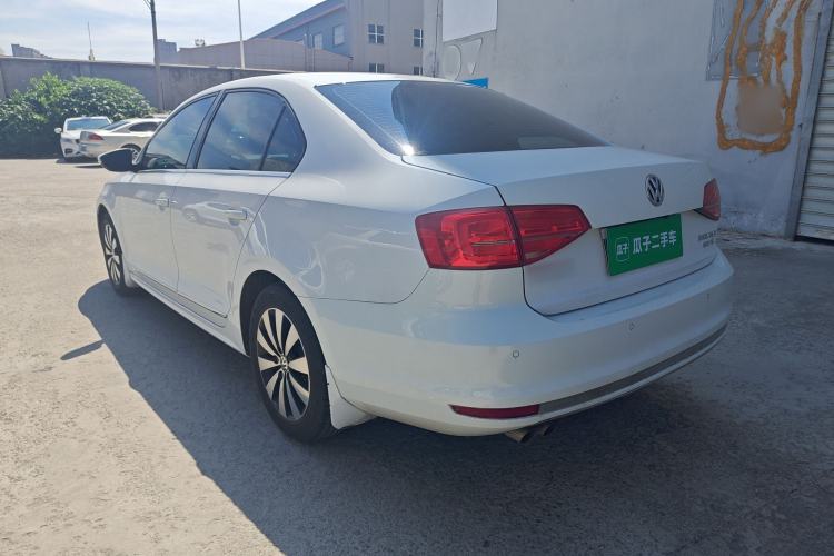 Used Volkswagen Sagitar 2017 230TSI Automatic Comfort Version Exterior 1