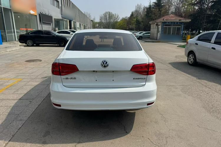 Used Volkswagen Sagitar 2017 1.6L Automatic Comfort Model Exterior 1