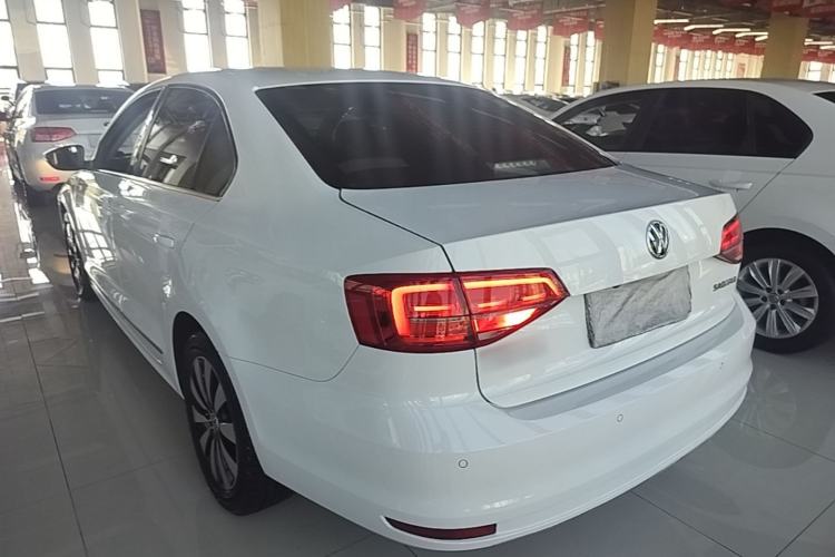 Used Volkswagen Sagitar 2017 1.6L Automatic Comfort Model Exterior 2