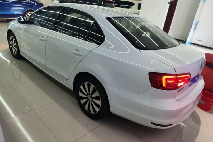 Used Volkswagen Sagitar 2017 1.6L Automatic Comfort Model Exterior 2