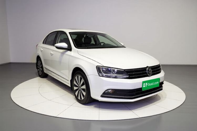 Used Volkswagen Sagitar 2017 1.6L Automatic Comfort Model Exterior 2