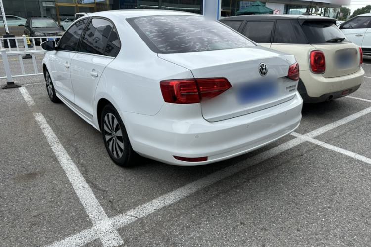 Used Volkswagen Sagitar 2017 180TSI Automatic Luxury Edition Exterior 3