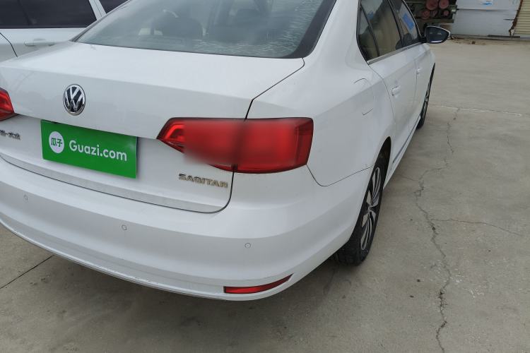 Used Volkswagen Sagitar 2017 1.6L Manual Comfort Model Exterior 3
