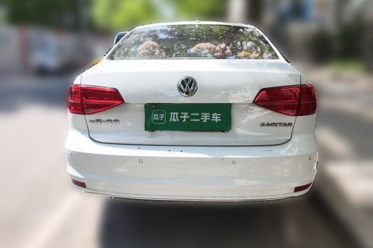 Used Volkswagen Sagitar 2017 1.6L Manual Comfort Model Exterior 4