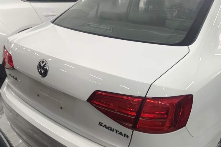 Used Volkswagen Sagitar 2017 1.6L Automatic Comfort Model Exterior 4