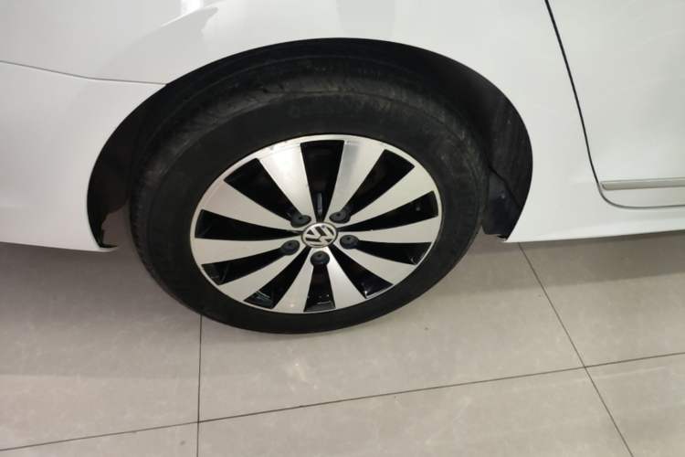 Used Volkswagen Sagitar 2017 1.6L Automatic Comfort Model Exterior 5