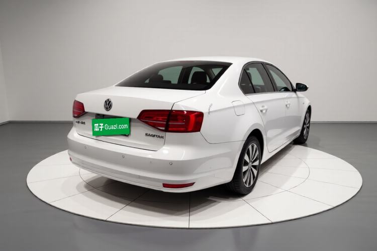 Used Volkswagen Sagitar 2017 1.6L Automatic Comfort Model Exterior 5