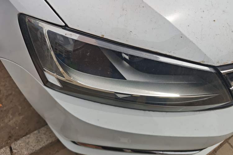 Used Volkswagen Sagitar 2017 1.6L Automatic Comfort Model Exterior 6
