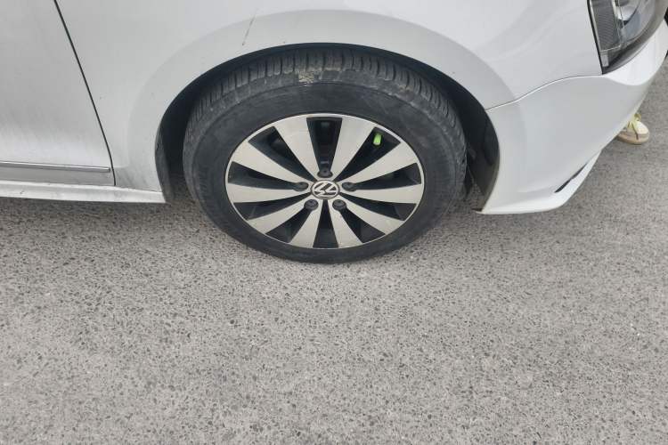 Used Volkswagen Sagitar 2017 230TSI Automatic Comfort Version Exterior 7