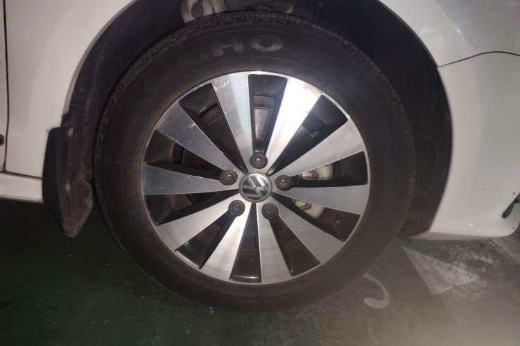 Used Volkswagen Sagitar 2017 230TSI Automatic Comfort Version Exterior 7