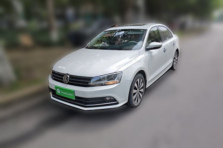 Used Volkswagen Sagitar 2017 1.6L Automatic Comfort Model Guazi used car, China used car export, Used car for sale, Used cars, Cheapest cars for sale