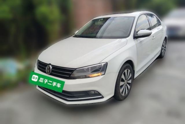 Used Volkswagen Sagitar 2017 230TSI Automatic Comfort Version