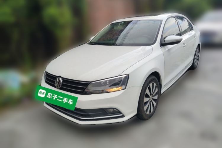 Used Volkswagen Sagitar 2017 230TSI Automatic Comfort Version Guazi used car, China used car export, Used car for sale, Used  cars, Cheapest cars for sale