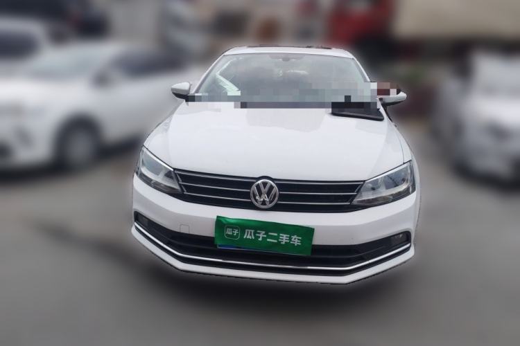 Used Volkswagen Sagitar 2017 180TSI Automatic Luxury Edition Front