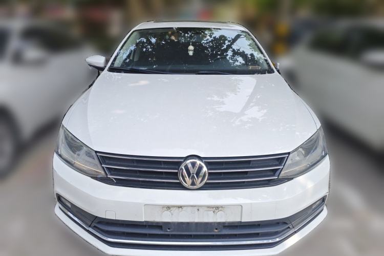 Used Volkswagen Sagitar 2017 1.6L Automatic Comfort Model Front