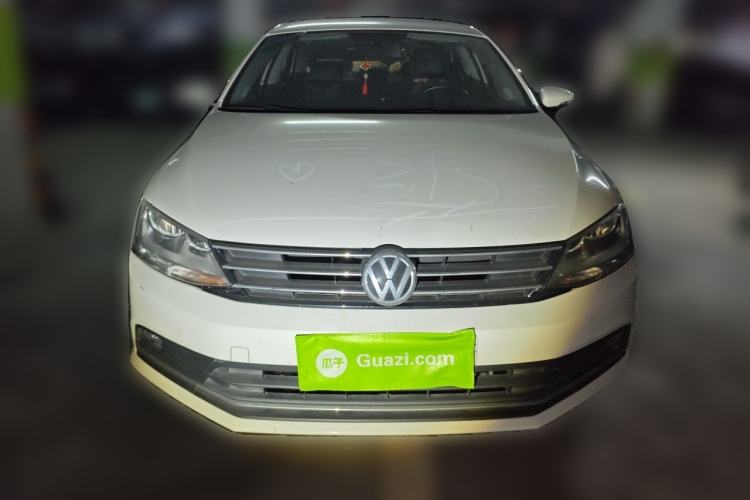 Used Volkswagen Sagitar 2017 1.6L Automatic Comfort Model Front