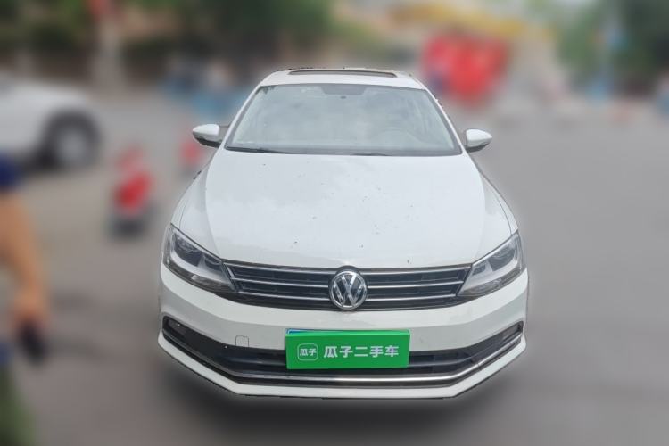 Used Volkswagen Sagitar 2017 230TSI Automatic Comfort Version Front