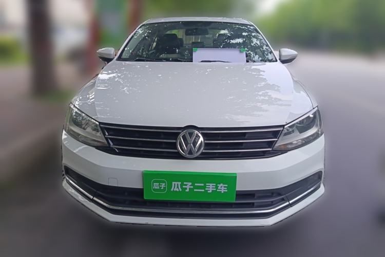 Used Volkswagen Sagitar 2017 1.6L Manual Comfort Model Front