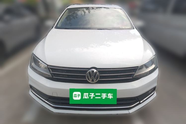 Used Volkswagen Sagitar 2017 230TSI Automatic Comfort Version Front