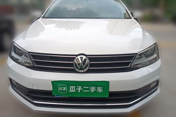 Used Volkswagen Sagitar 2017 230TSI Automatic Comfort Version Front