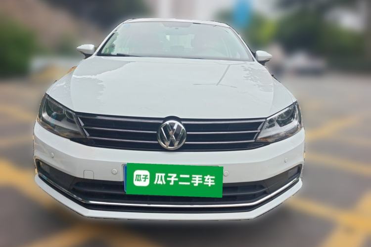 Used Volkswagen Sagitar 2017 1.6L Automatic Comfort Model Front