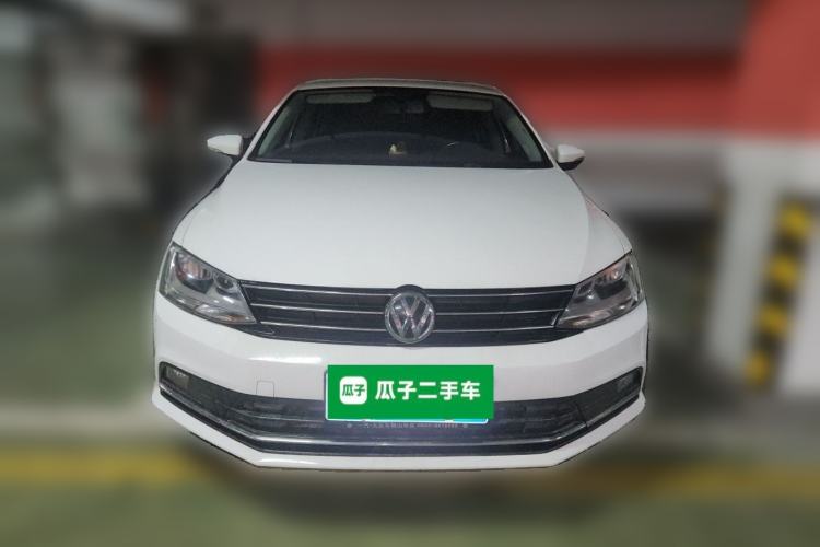 Used Volkswagen Sagitar 2017 230TSI Automatic Comfort Version Front