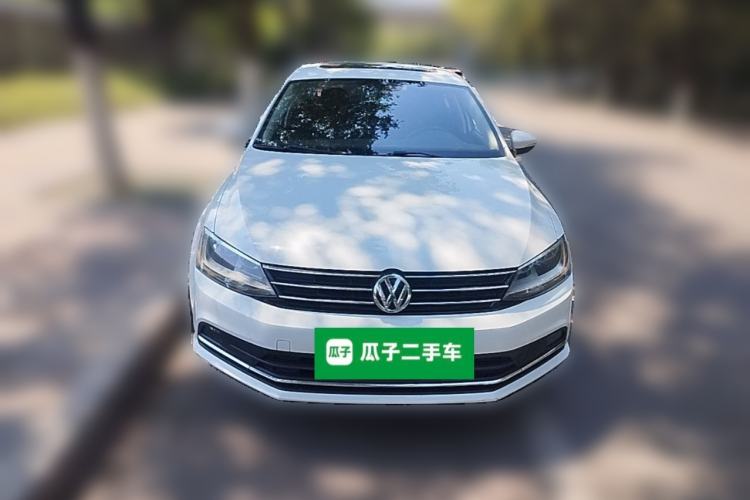 Used Volkswagen Sagitar 2017 1.6L Automatic Comfort Model Front