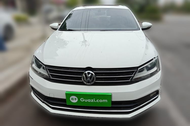 Used Volkswagen Sagitar 2017 1.6L Automatic Comfort Model Front
