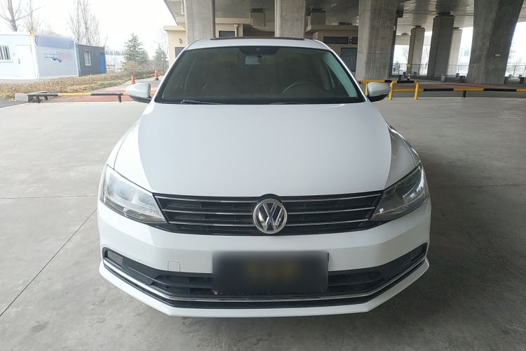 Used Volkswagen Sagitar 2017 230TSI Automatic Comfort Version Front