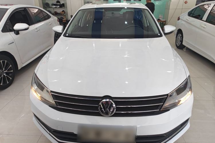 Used Volkswagen Sagitar 2017 230TSI Automatic Comfort Version Front