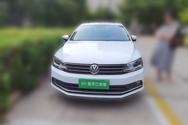 Used Volkswagen Sagitar 2017 1.6L Automatic Comfort Model Front