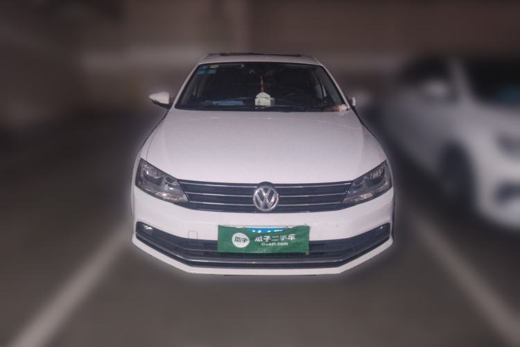 Used Volkswagen Sagitar 2017 1.6L Automatic Comfort Model Front