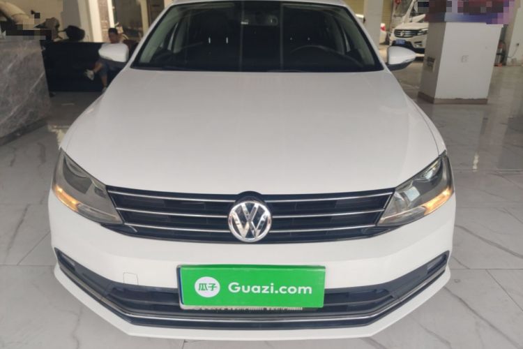Used Volkswagen Sagitar 2017 230TSI Automatic Comfort Version Front