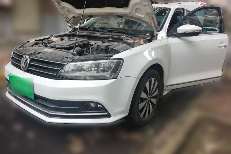 Used Volkswagen Sagitar 2017 1.6L Automatic Comfort Model Front