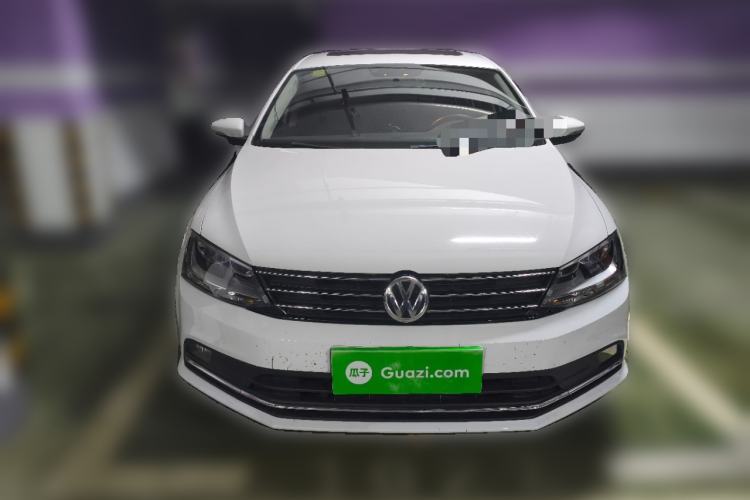 Used Volkswagen Sagitar 2017 230TSI Automatic Comfort Version Front
