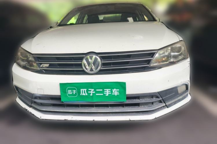 Used Volkswagen Sagitar 2017 230TSI Automatic Comfort Version Front
