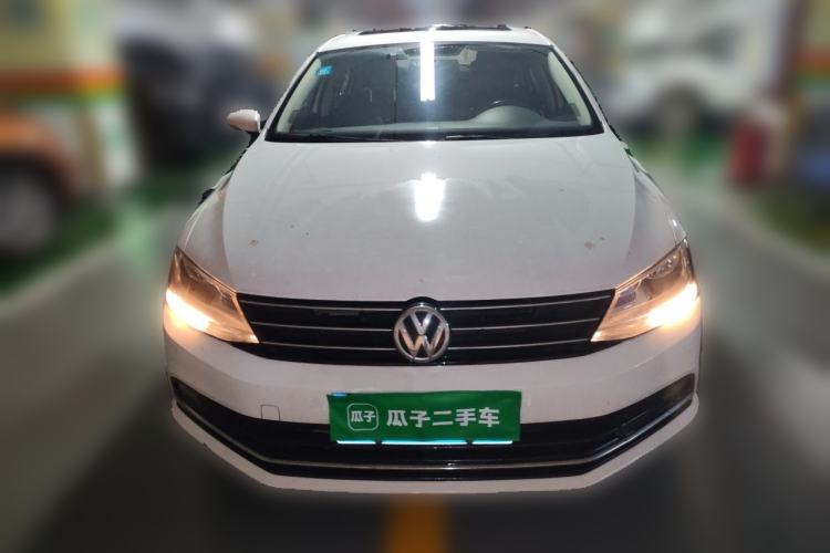Used Volkswagen Sagitar 2017 230TSI Automatic Comfort Version Front
