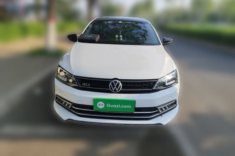 Used Volkswagen Sagitar 2017 1.6L Automatic Comfort Model Front