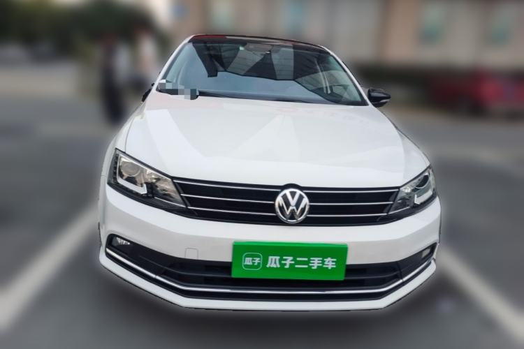 Used Volkswagen Sagitar 2017 1.6L Automatic Comfort Model Front