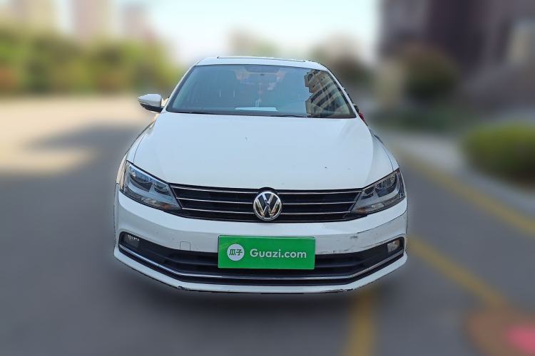 Used Volkswagen Sagitar 2017 1.6L Automatic Comfort Model Front