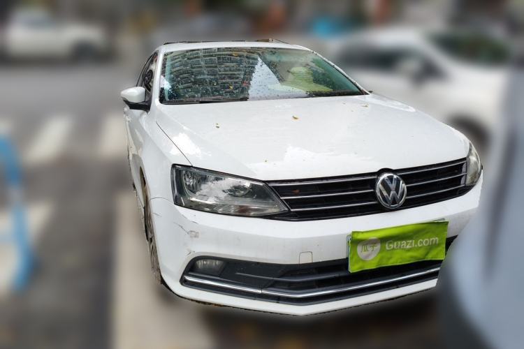 Used Volkswagen Sagitar 2017 1.6L Manual Comfort Model Front