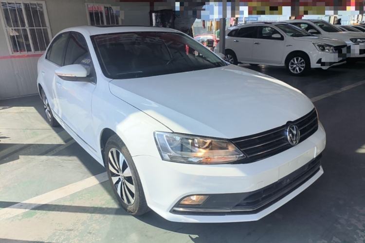 Used Volkswagen Sagitar 2017 1.6L Automatic Comfort Model Front Right 45 Deg