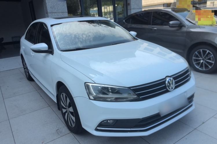 Used Volkswagen Sagitar 2017 1.6L Automatic Comfort Model Front Right 45 Deg