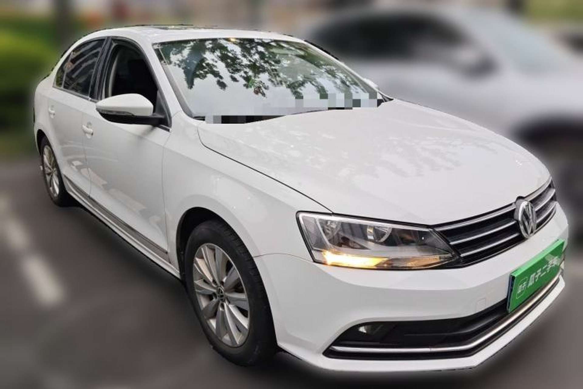 Used Volkswagen Sagitar 2017 1.6L Manual Comfort Model Front Right 45 Deg
