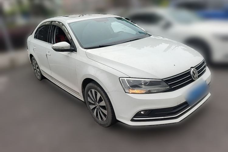 Used Volkswagen Sagitar 2017 1.6L Automatic Comfort Model Front Right 45 Deg