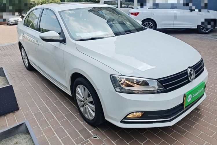 Used Volkswagen Sagitar 2017 1.6L Manual Comfort Model Front Right 45 Deg
