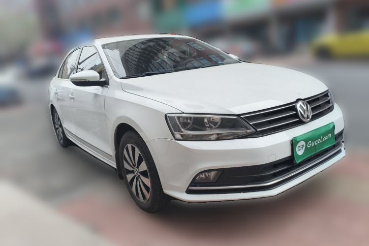 Used Volkswagen Sagitar 2017 1.6L Automatic Comfort Model Front Right 45 Deg